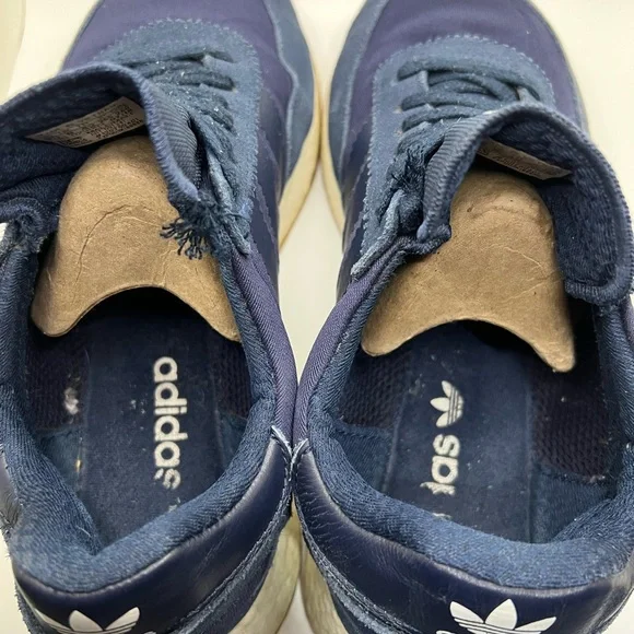 Adidas Iniki Boost - Navy with white - 8.5M - Picture 5 of 6